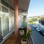 Gran De 4 En Apartamento Sitges