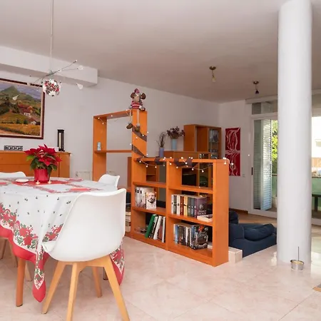 Apartment Gran De 4 En Sitges