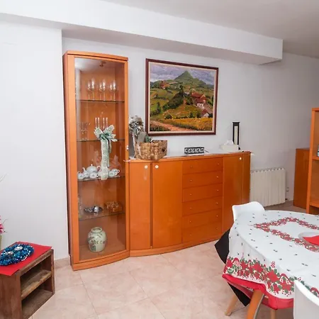 Gran De 4 En Apartamento *