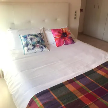 Gran De 4 En Apartment Sitges